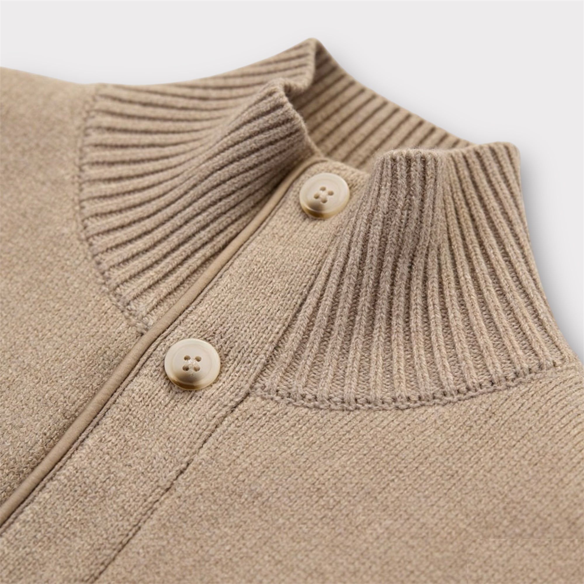 BEIGE BUTTON CARDIGAN - Aumille